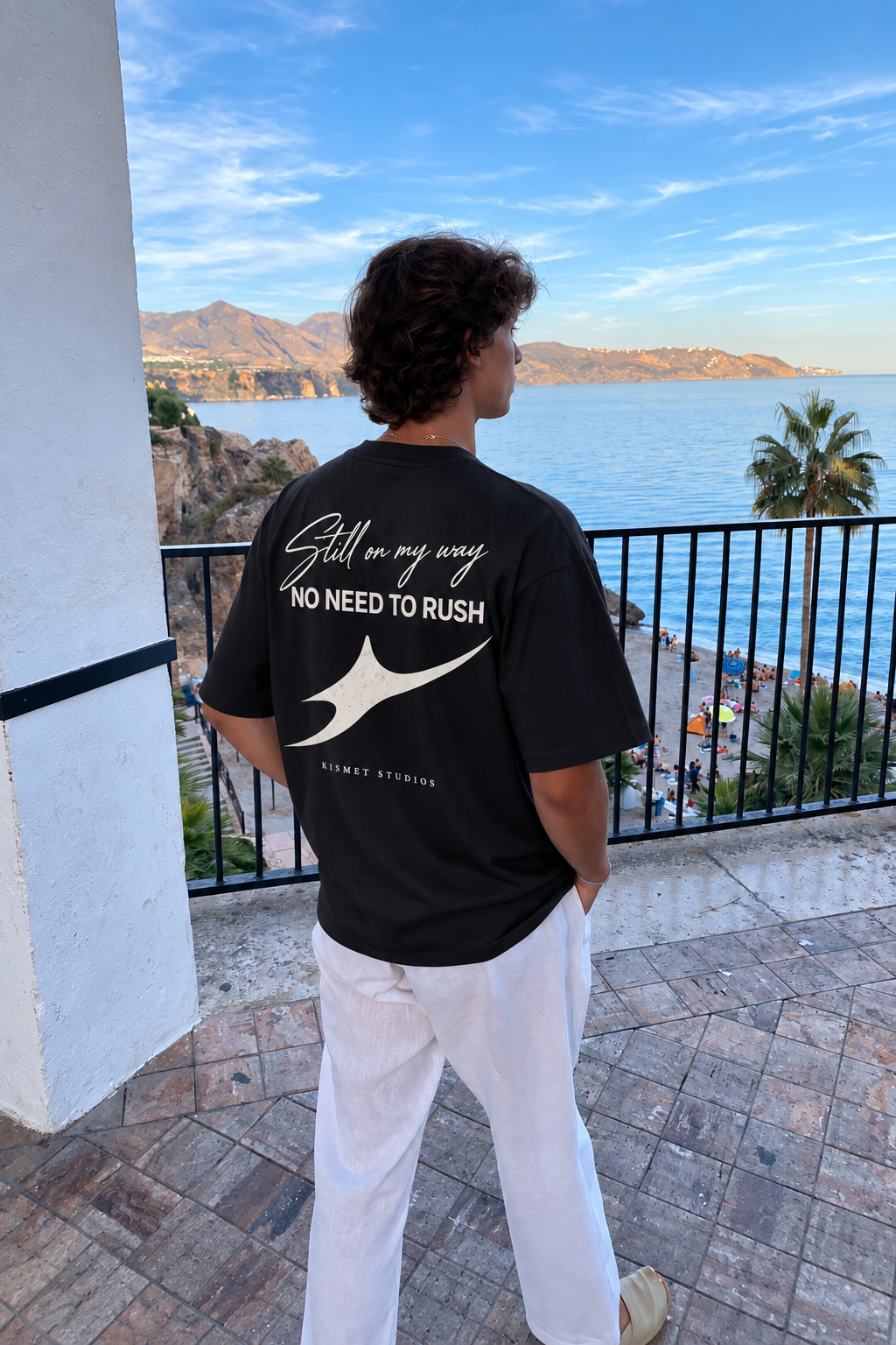 Still On My Way Tee Negro - puesta