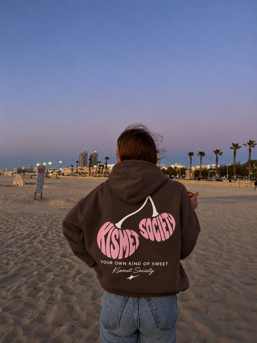 Own Kind Of Sweet Hoodie Chocolate - puesta