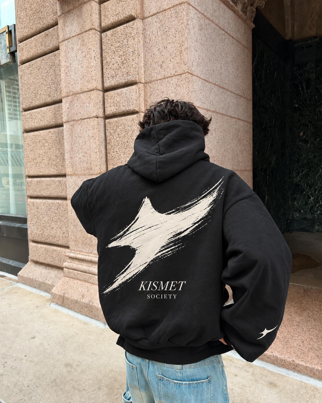 Shooting Star Hoodie Negro - puesta