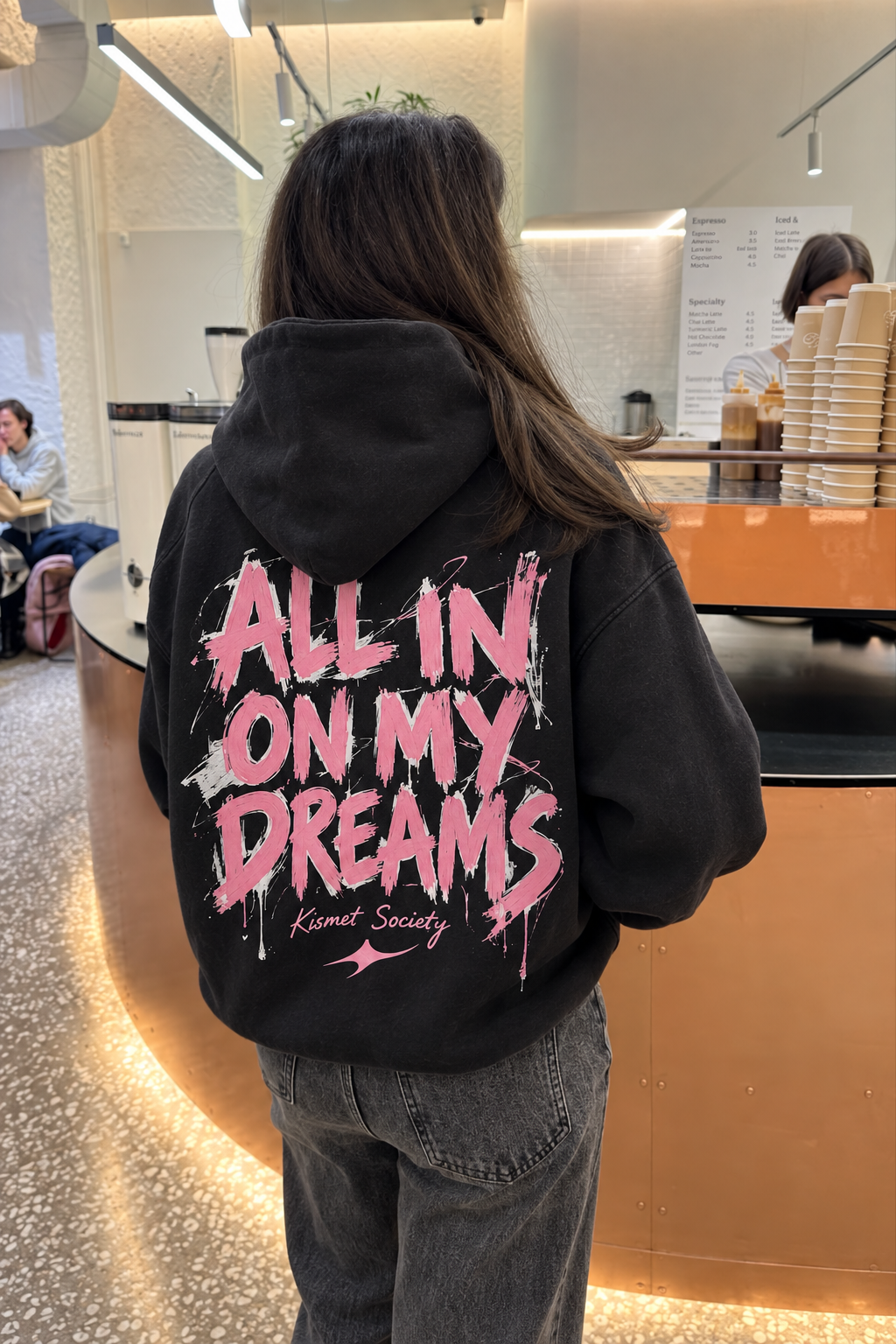 All In On My Dreams Hoodie Negro - puesta