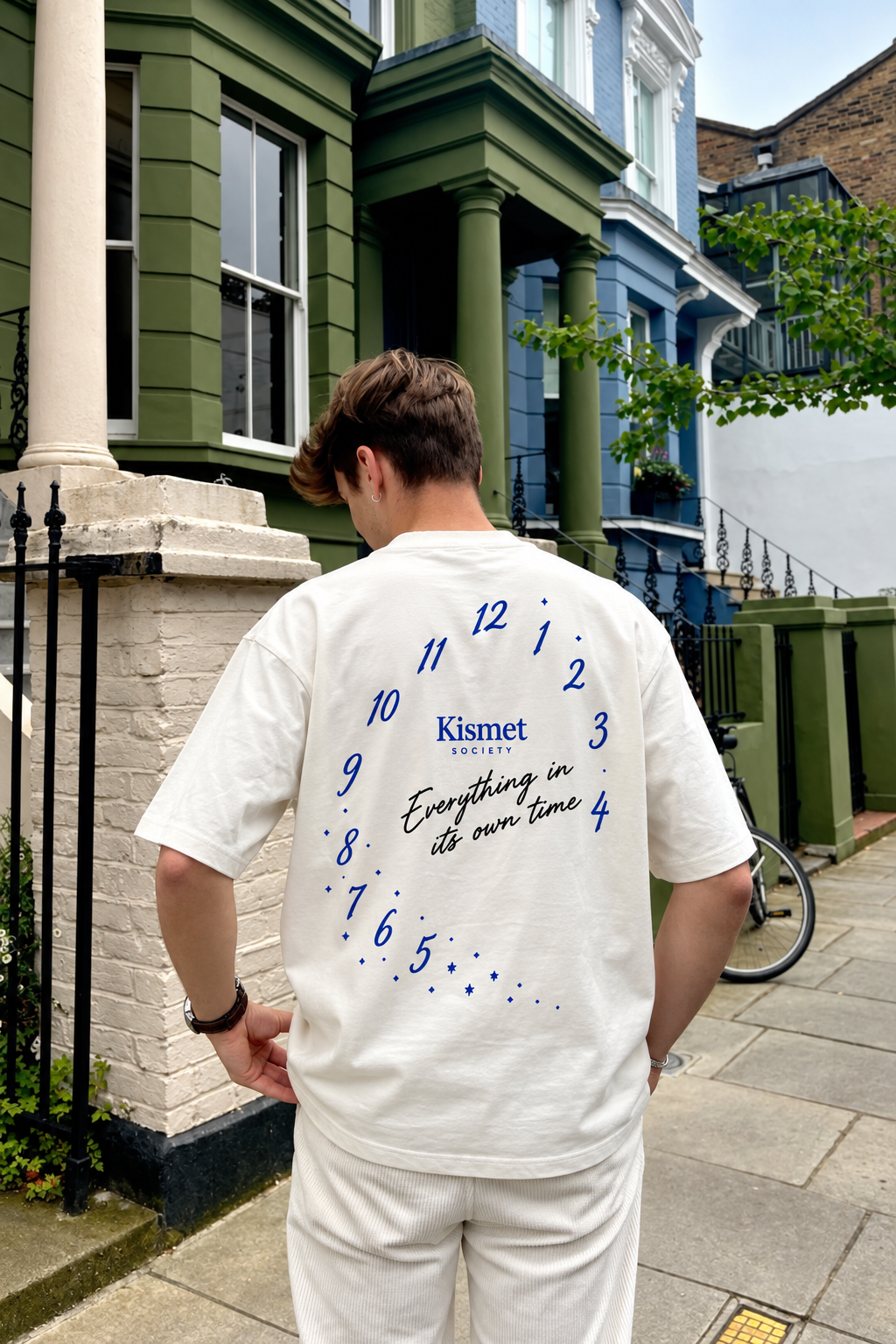 In Its Own Time Tee Hueso - puesta